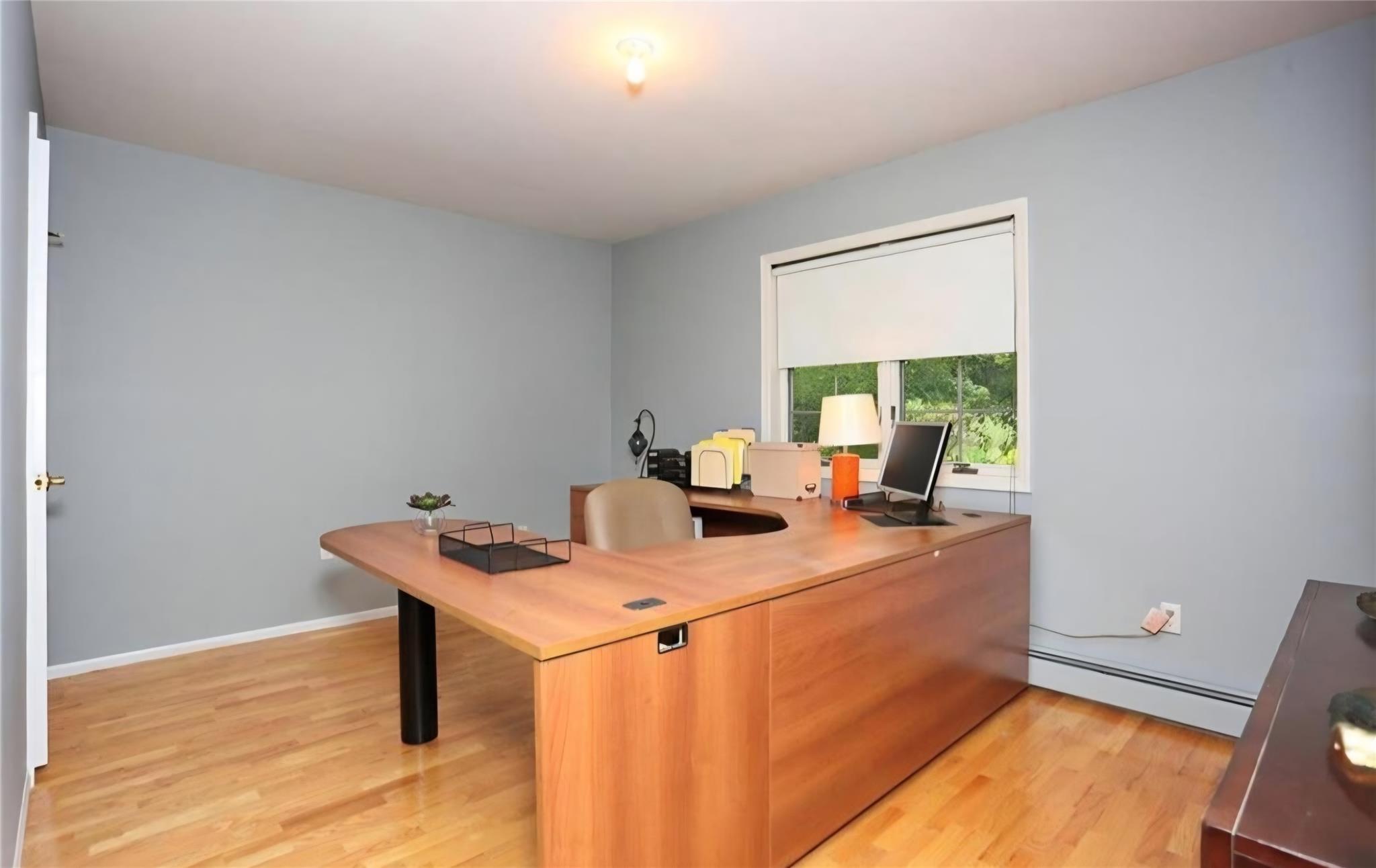 18 Mesa Place, Nanuet, NY 10954