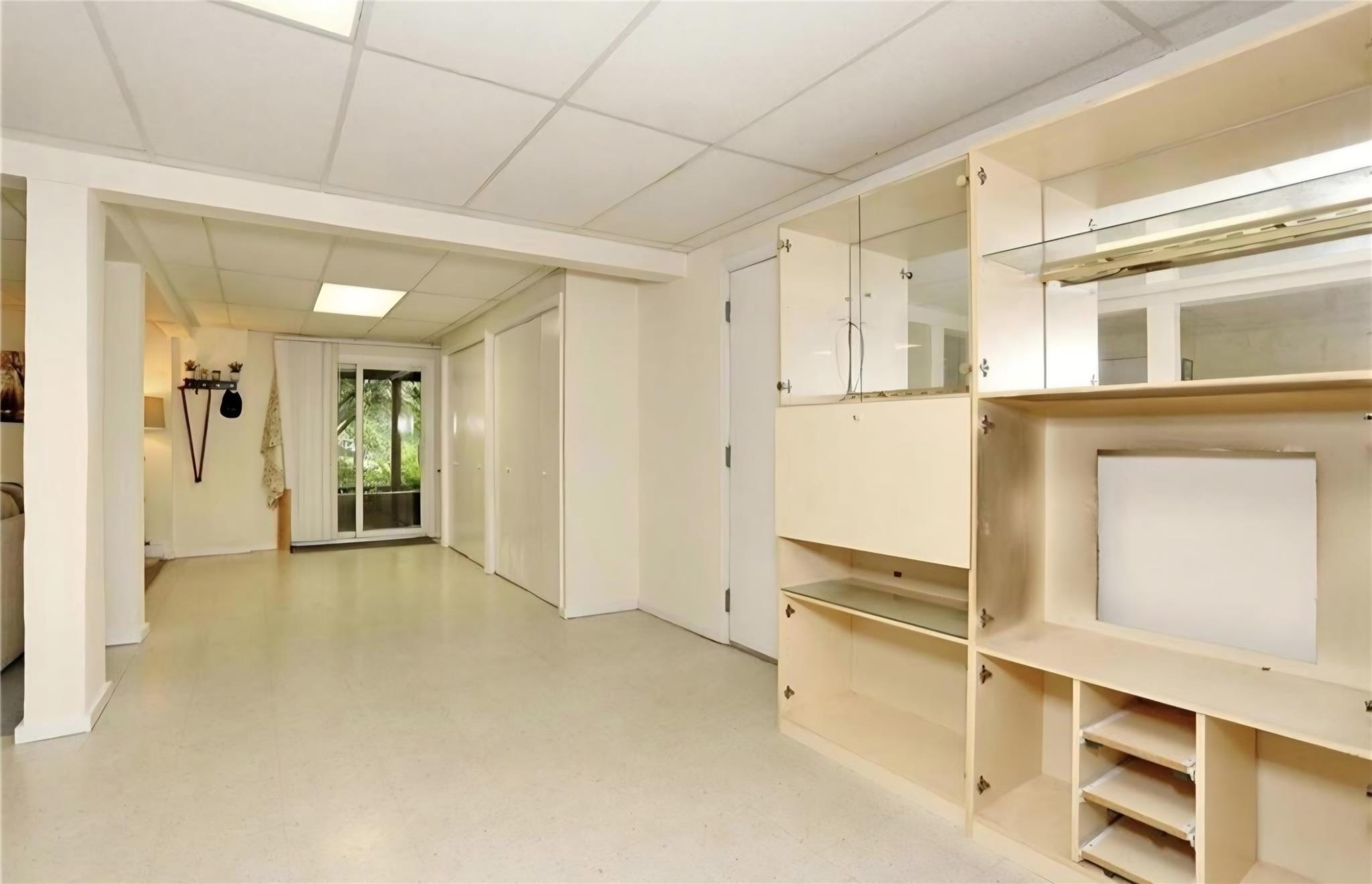 18 Mesa Place, Nanuet, NY 10954