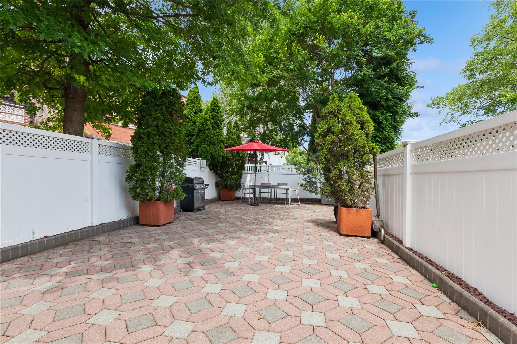 82-15 Penelope Avenue, Middle Village, NY 11379