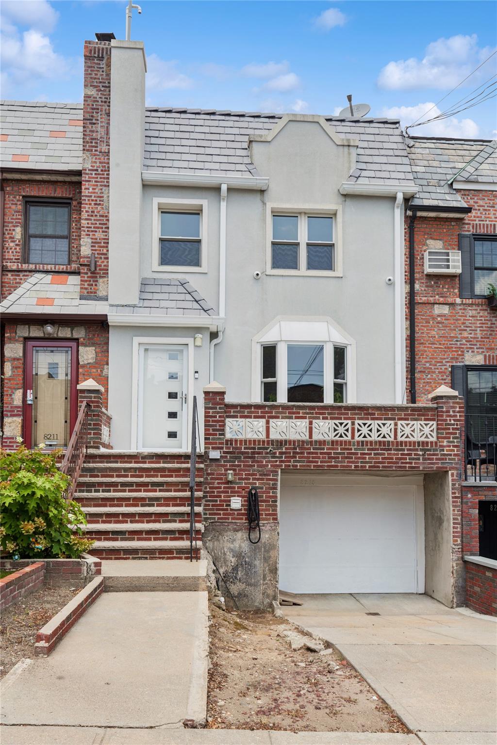 82-15 Penelope Avenue, Middle Village, NY 11379