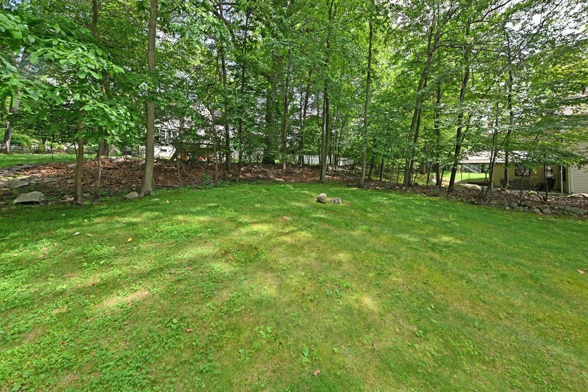 17 E Stemmer Lane, Suffern, NY 10901