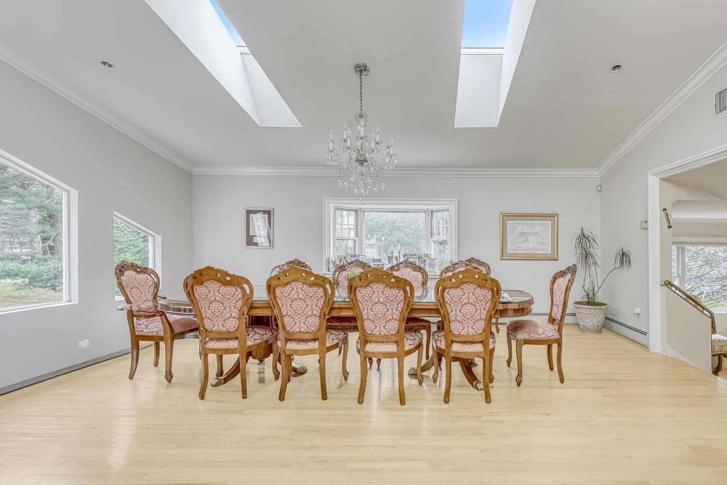 28 Lime Kiln Road, Suffern, NY 10901