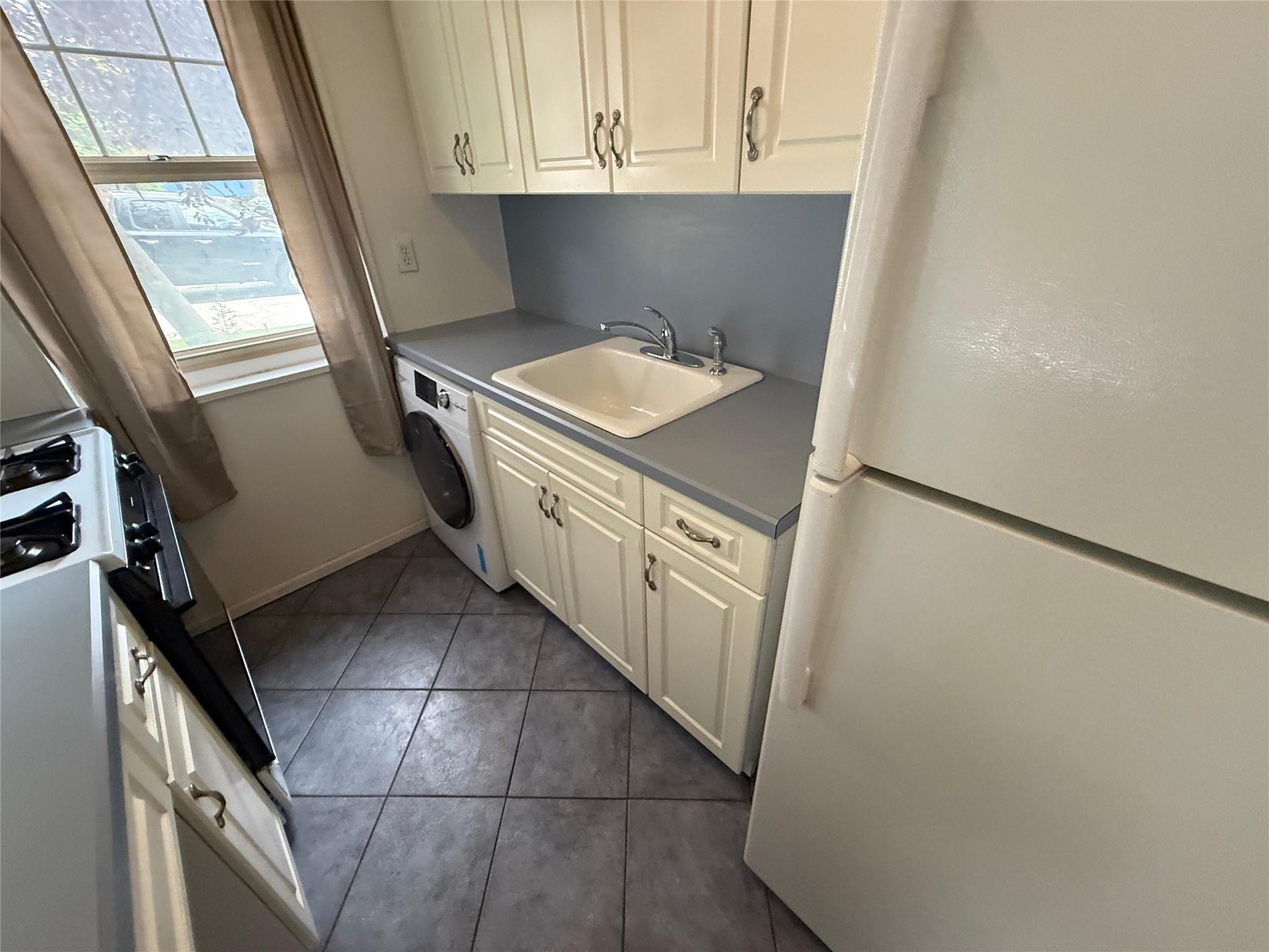 57-03 Marathon Parkway # 250 (Lower), Little Neck, NY 11362