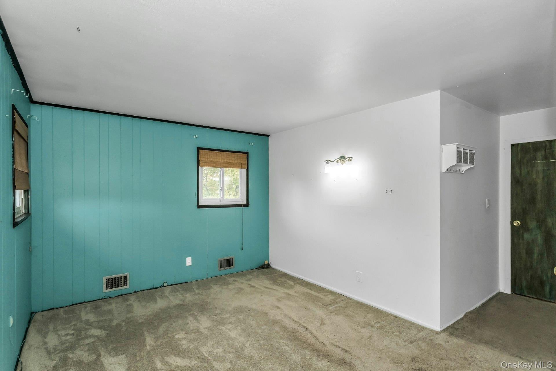 58 Sherbrooke Drive, Smithtown, NY 11787