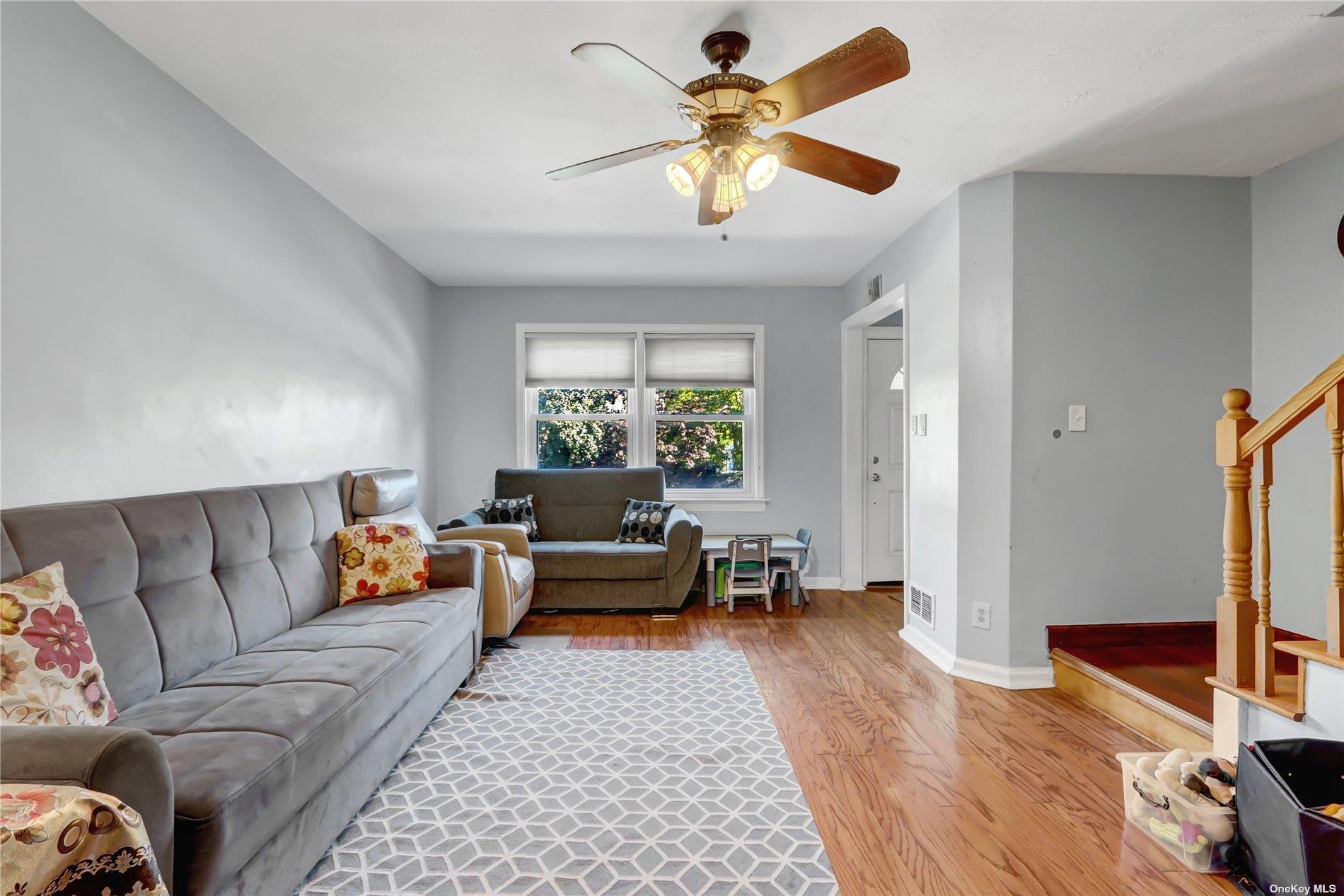 84-96 Austin Street, Kew Gardens, NY 11415