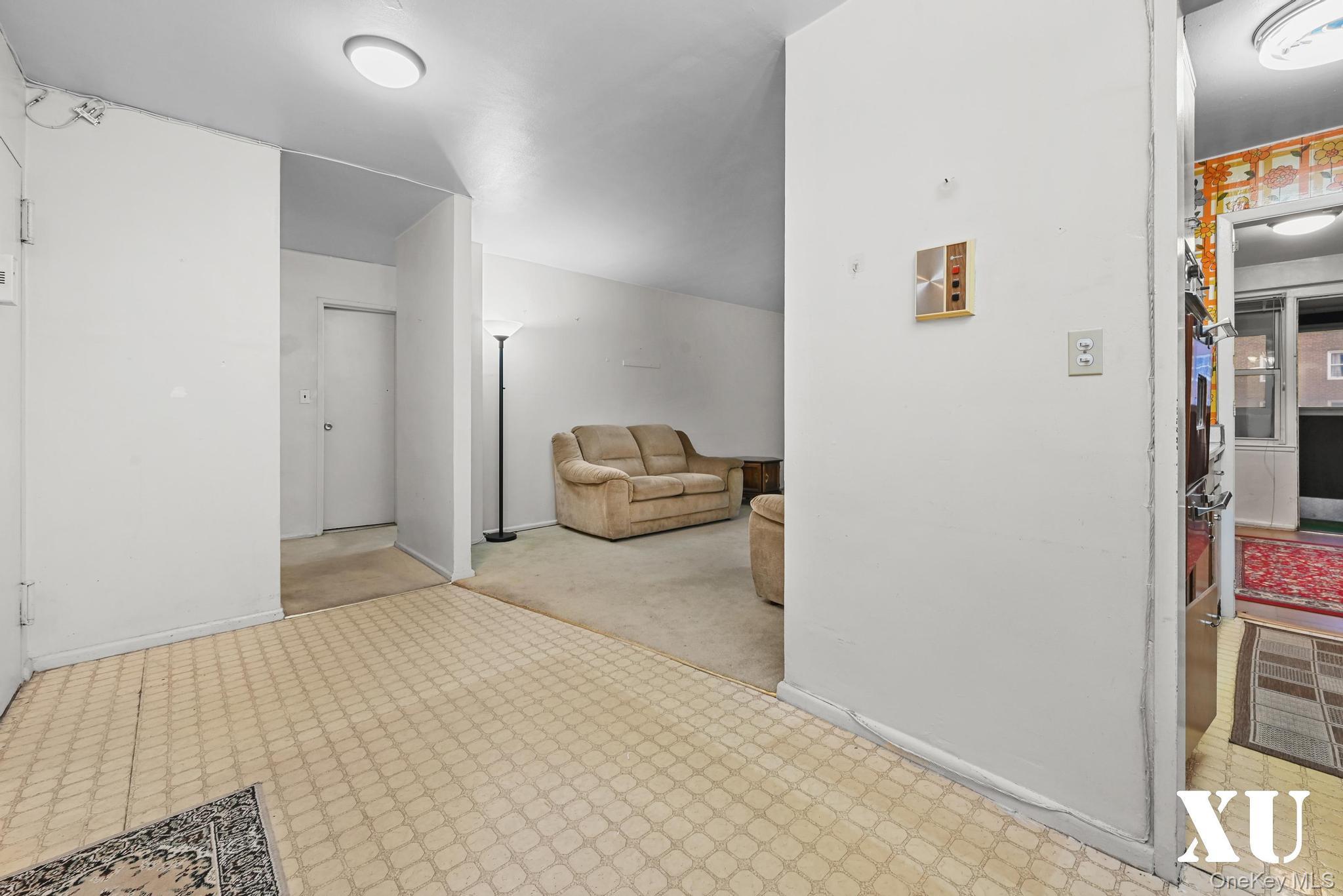 43-10 Kissena Boulevard # 15N, Flushing, NY 11355