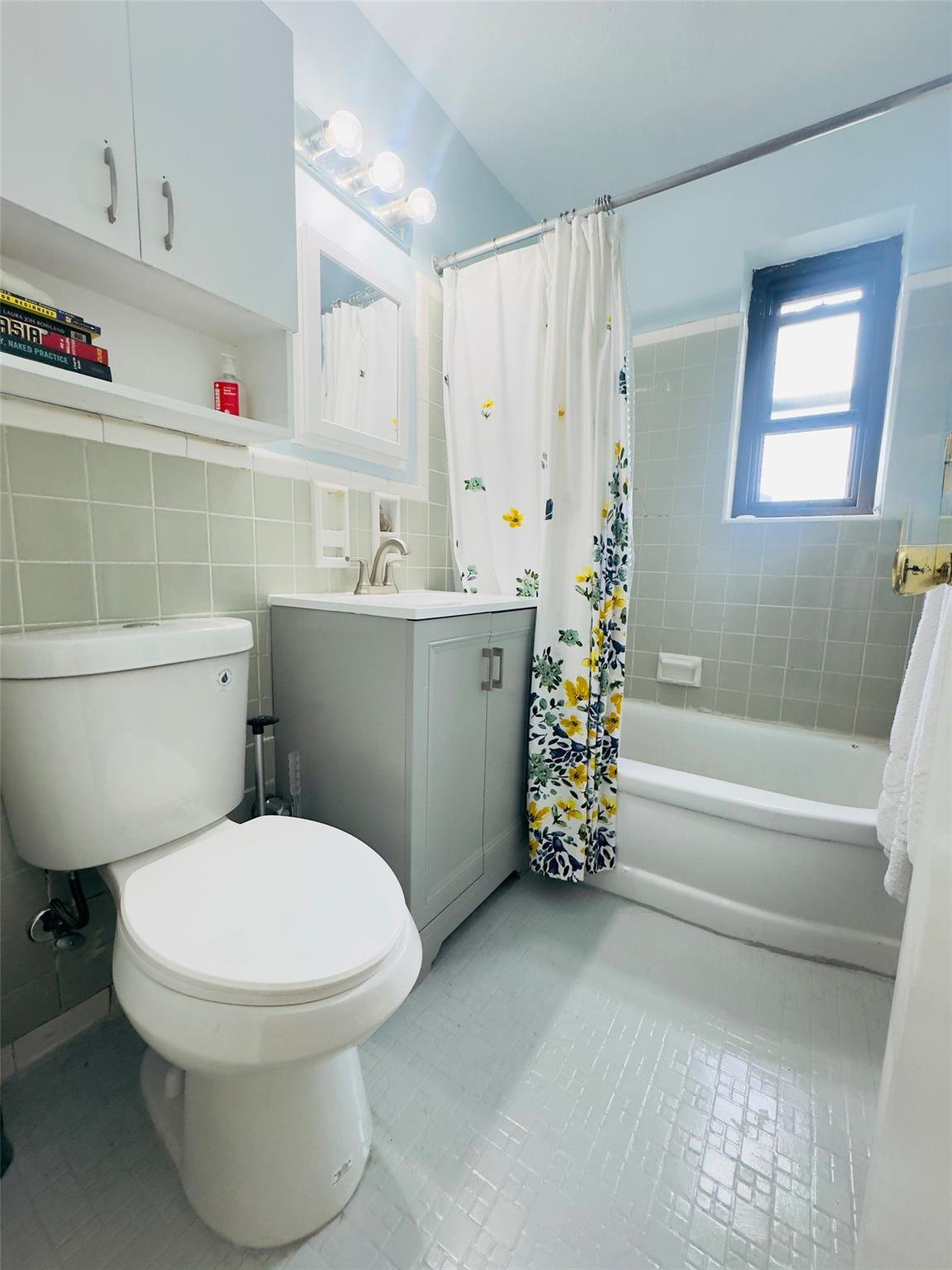 13825 31st Drive # 4B, Flushing, NY 11354