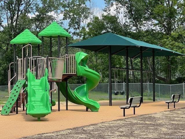 13 Butternut Court, Highland Mills, NY 10930