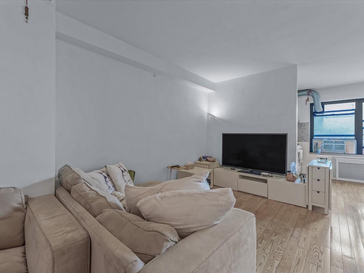 99-05 63rd Drive # 7R, Rego Park, NY 11374