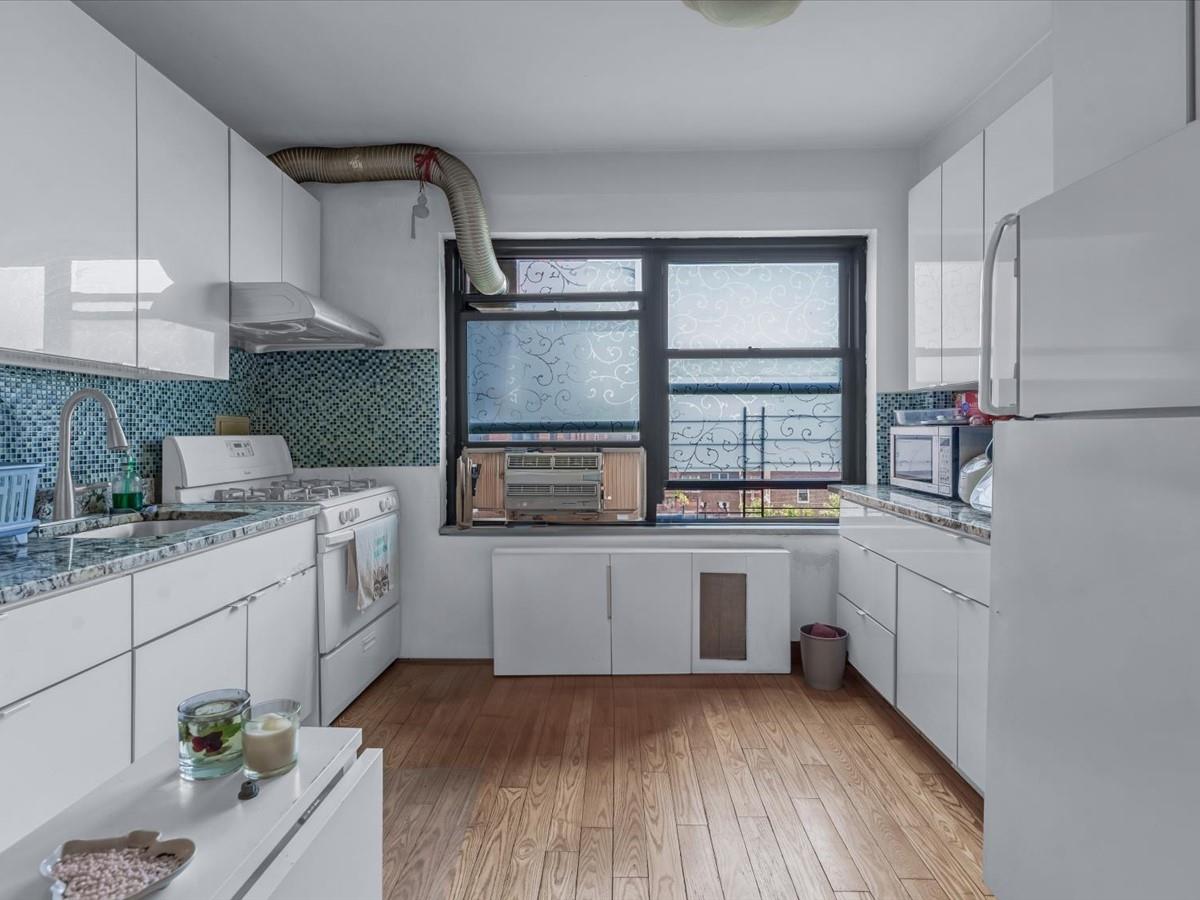 99-05 63rd Drive # 7R, Rego Park, NY 11374