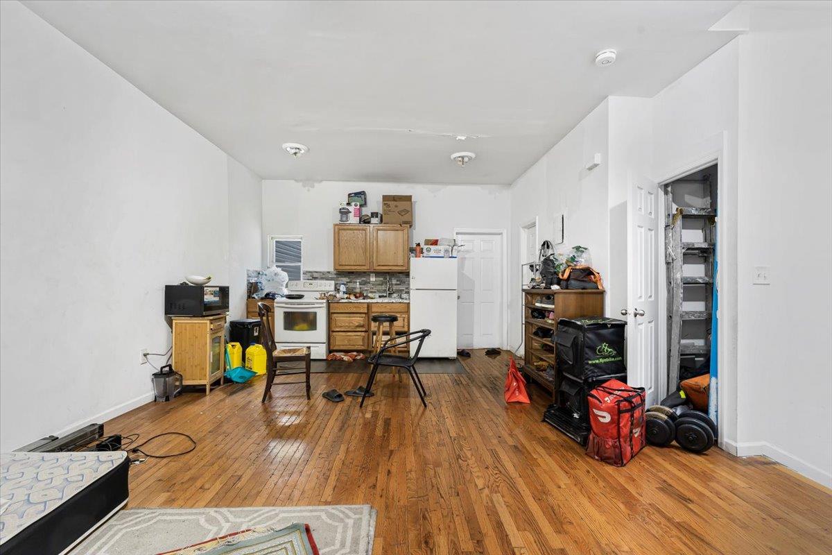 1047 Trinity Avenue, Bronx, NY 10456