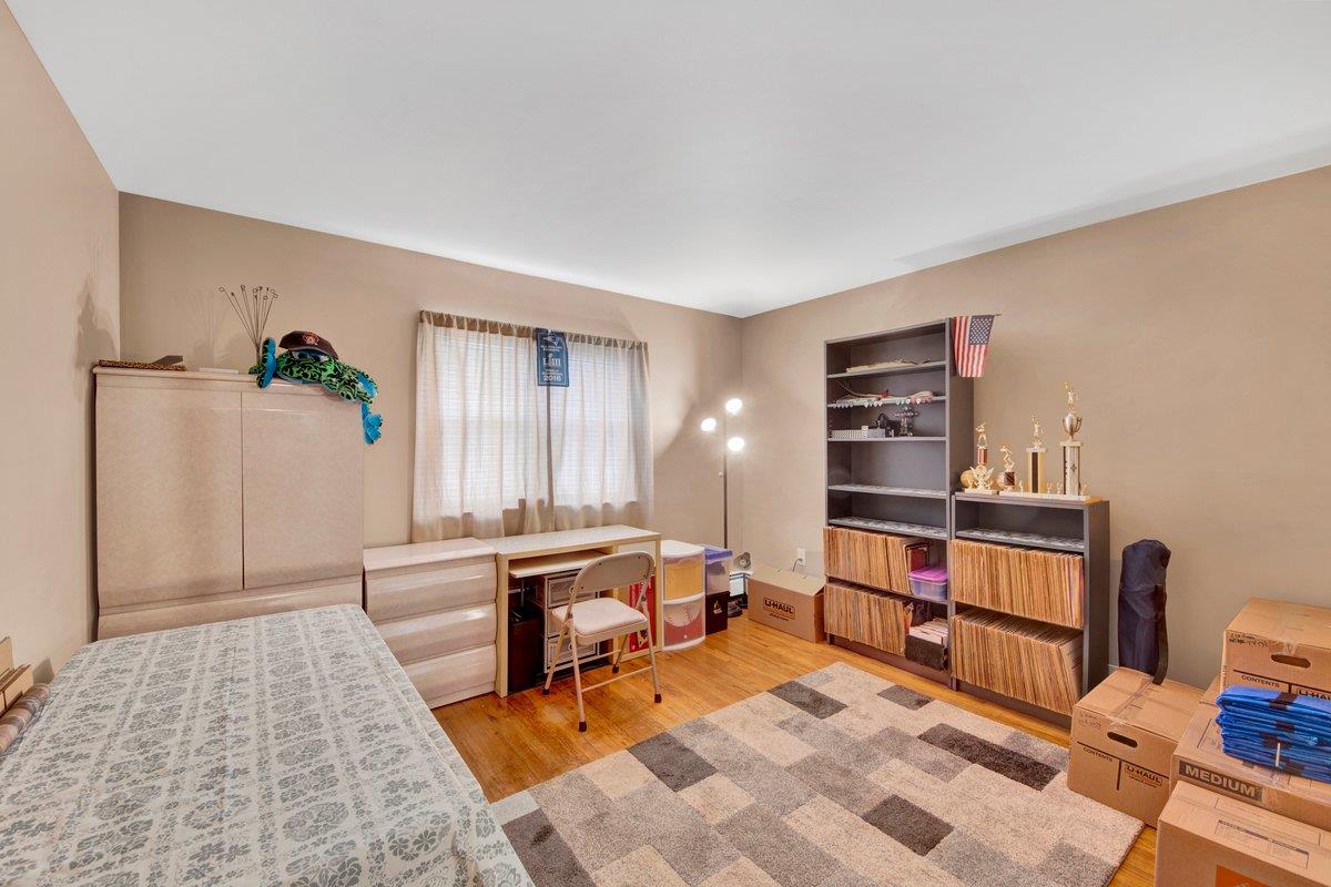 1455 Kennellworth Place, Bronx, NY 10465