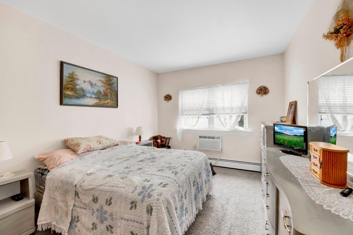 1455 Kennellworth Place, Bronx, NY 10465