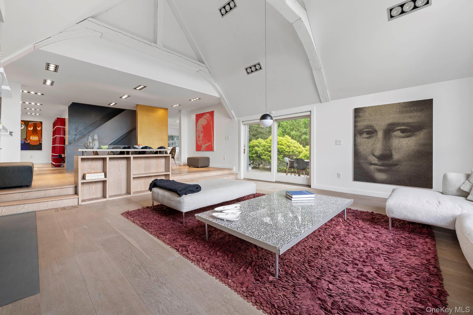 800 W 231st Street, Bronx, NY 10463