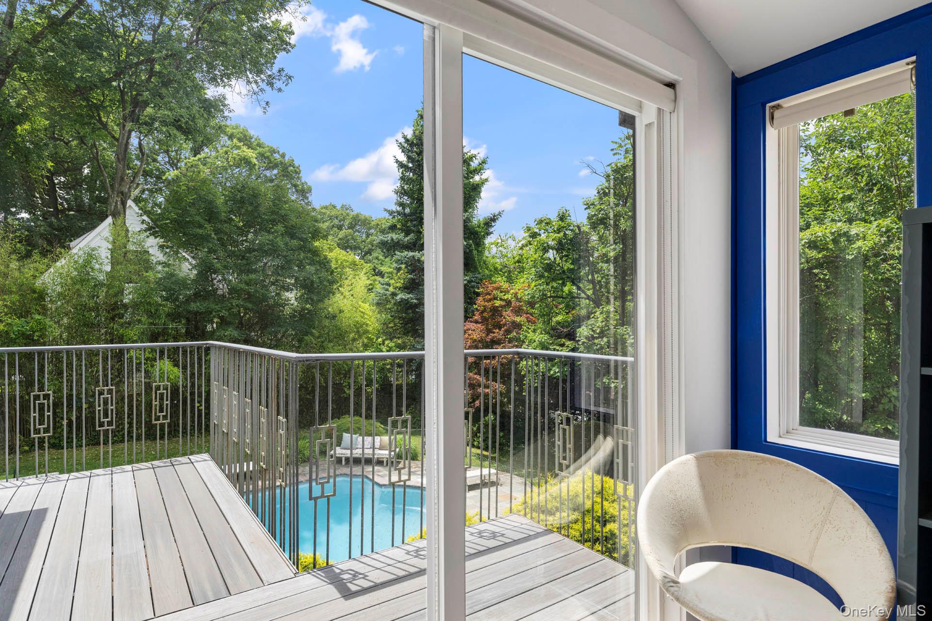 800 W 231st Street, Bronx, NY 10463