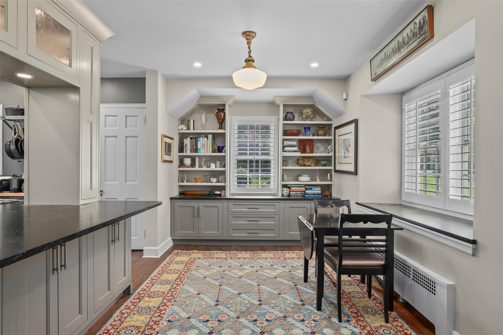 31 Colonial Road, White Plains, NY 10605