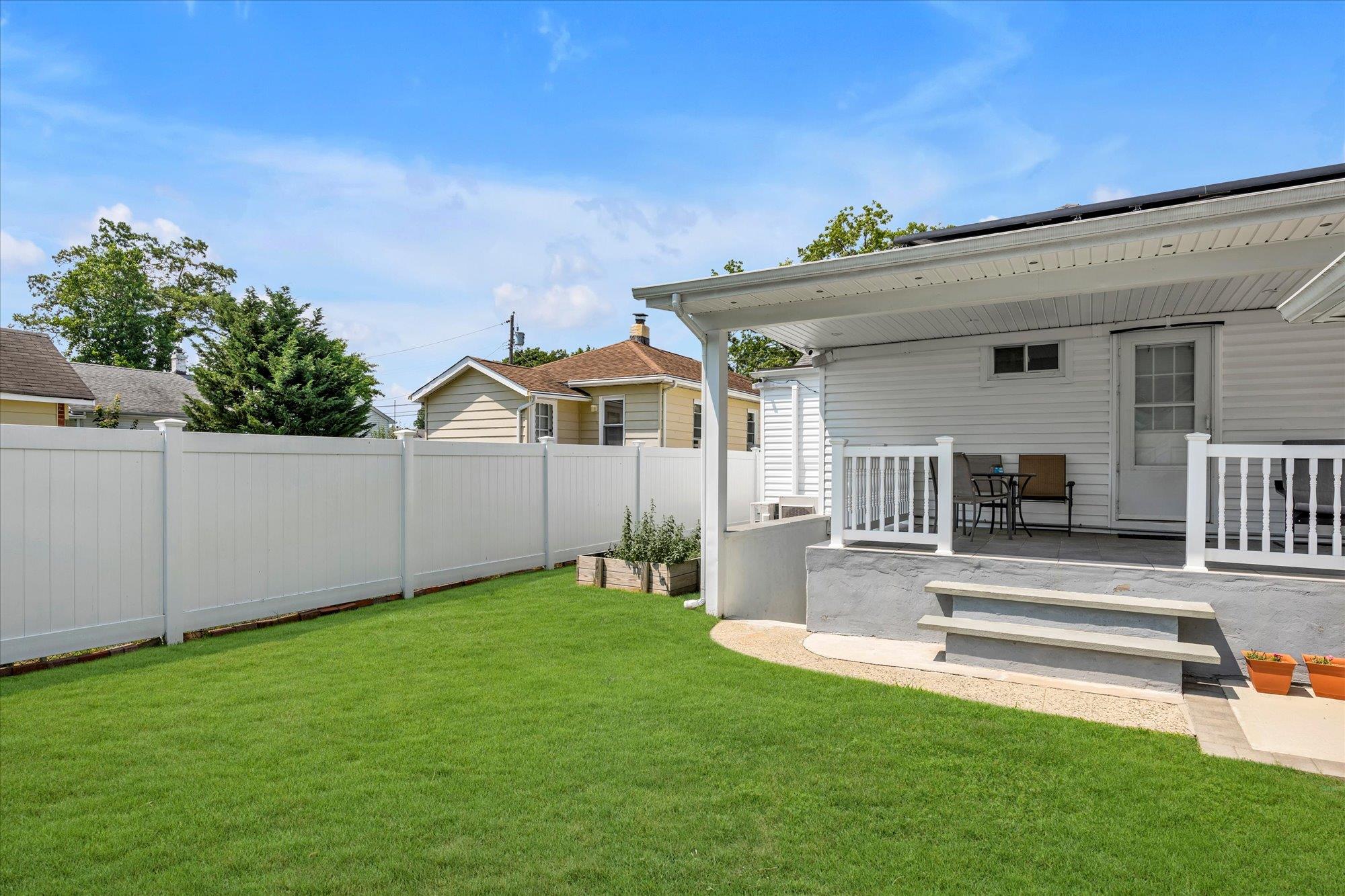 596 Lincoln Avenue, West Hempstead, NY 11552