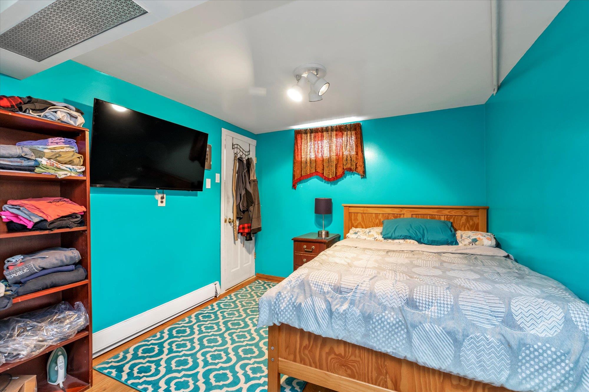 596 Lincoln Avenue, West Hempstead, NY 11552