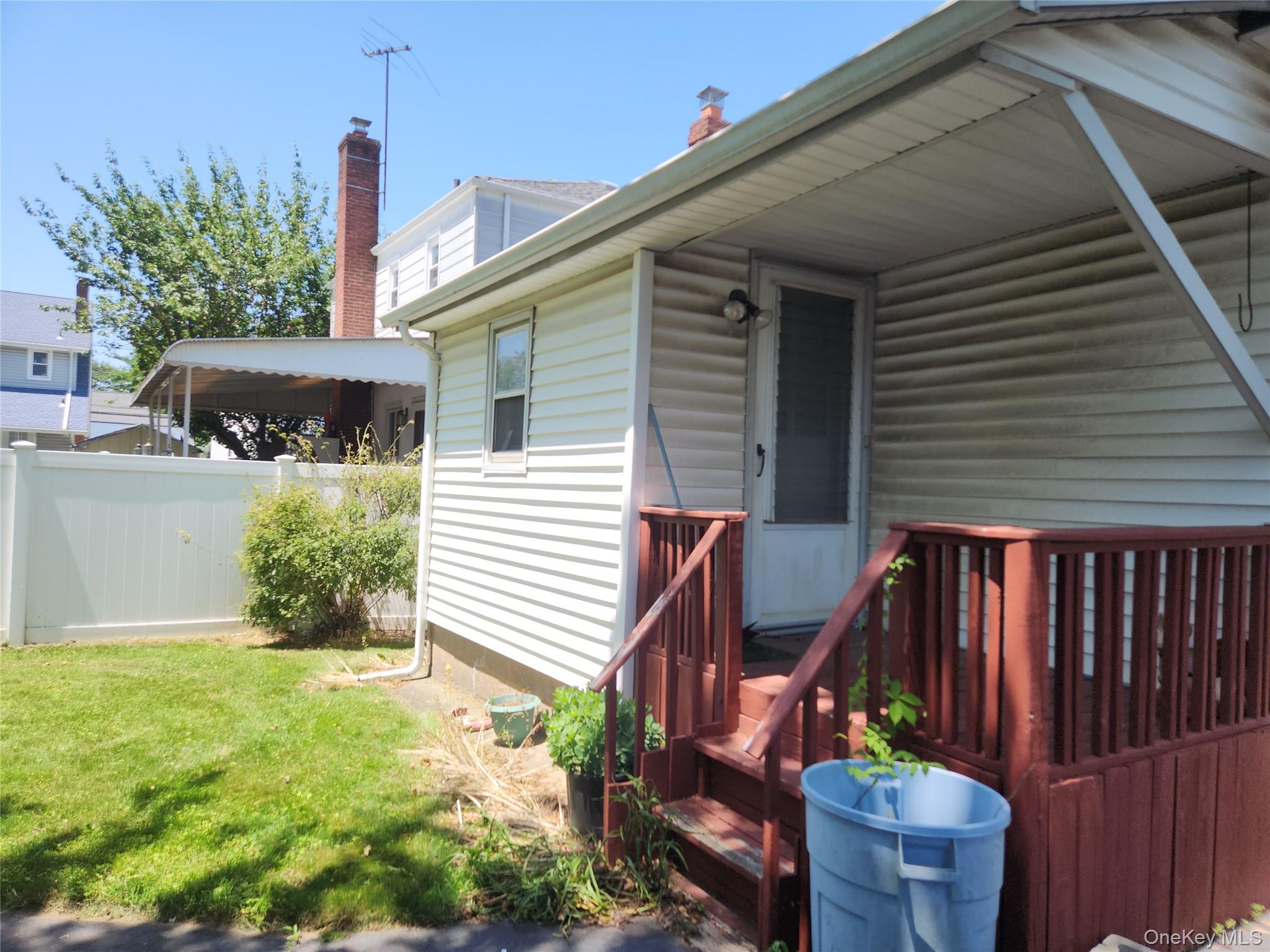 14 W Argyle Street, Valley Stream, NY 11580