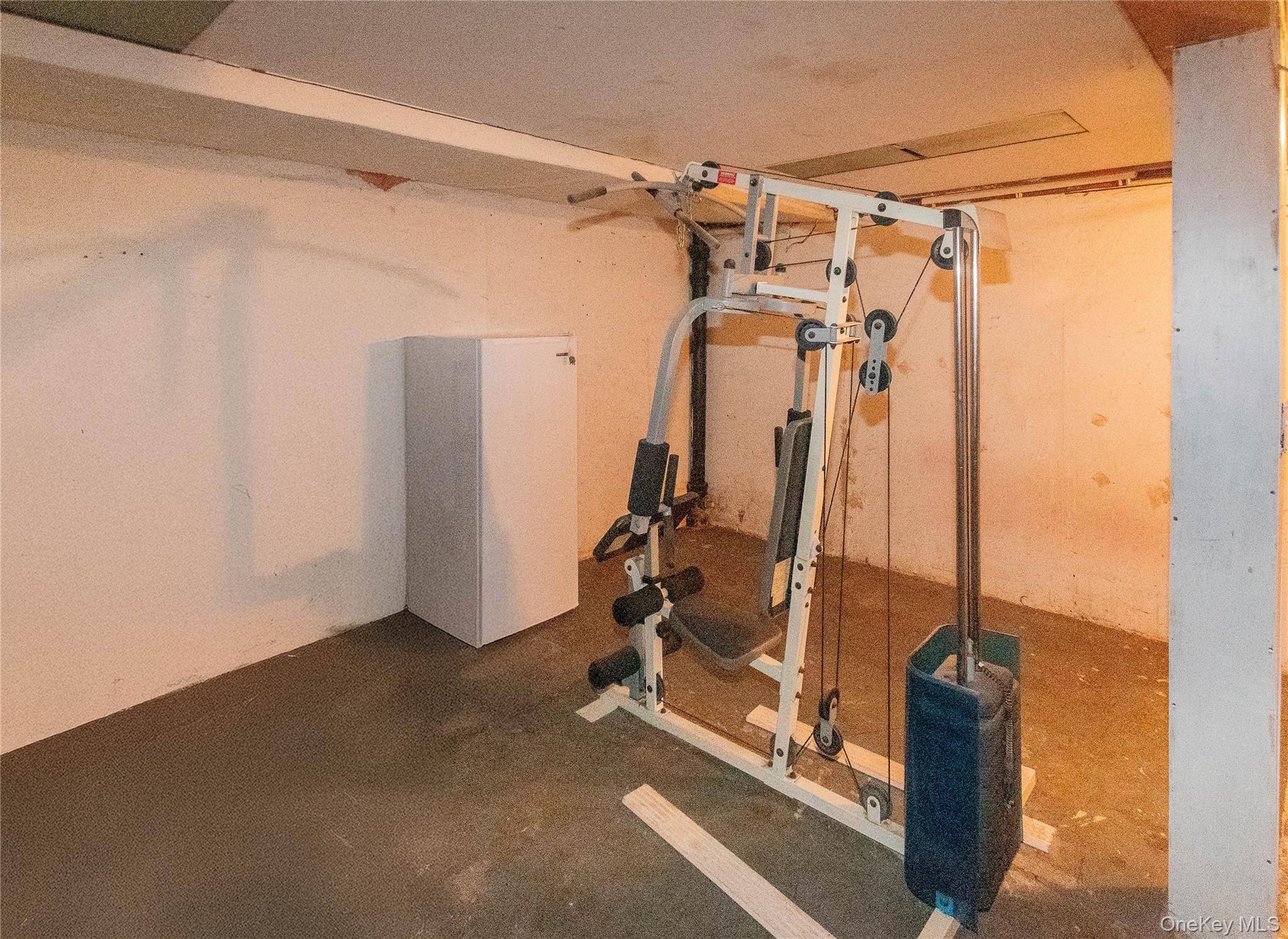 17 Hillside Place, Fallsburg, NY 12779