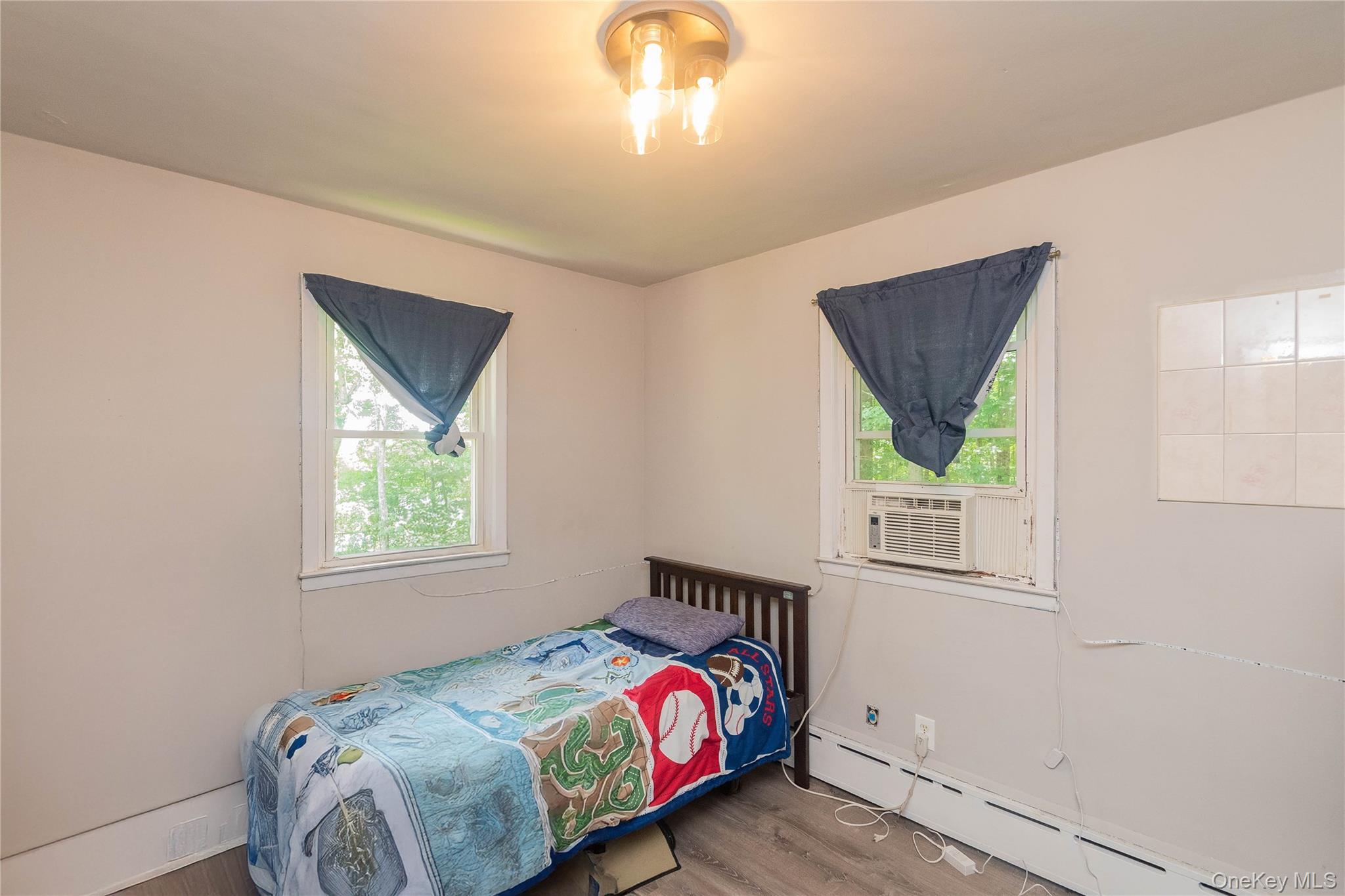 17 Hillside Place, Fallsburg, NY 12779