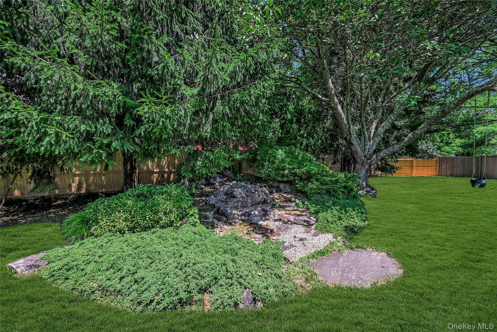 625 Glenn Road, Southold, NY 11971