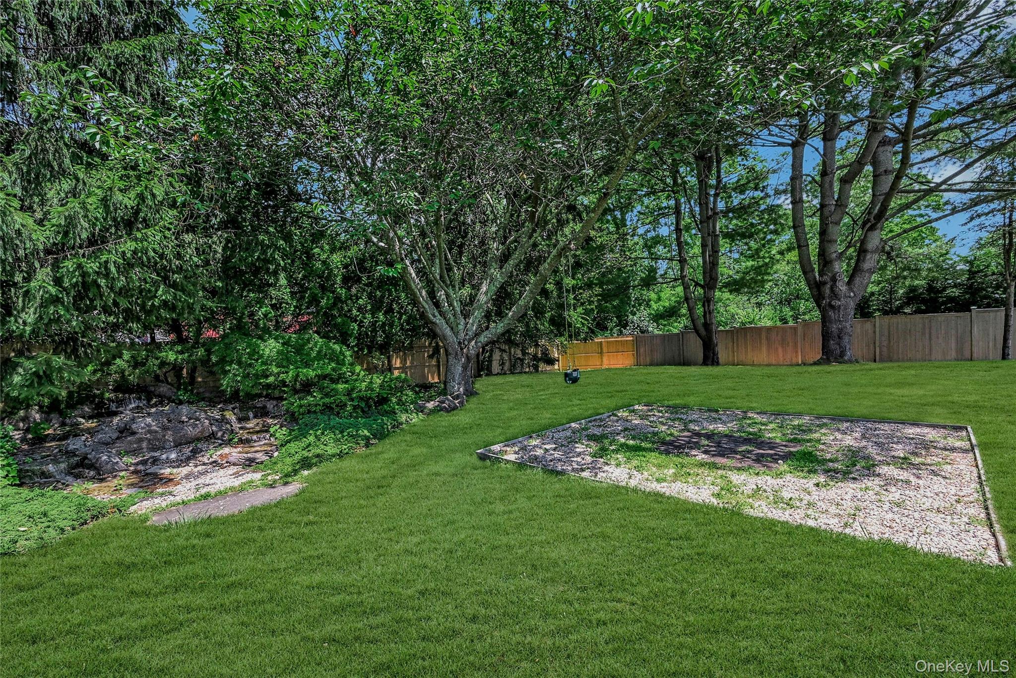 625 Glenn Road, Southold, NY 11971