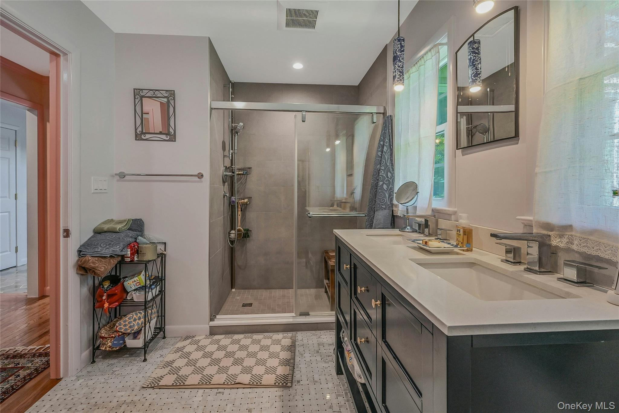 625 Glenn Road, Southold, NY 11971