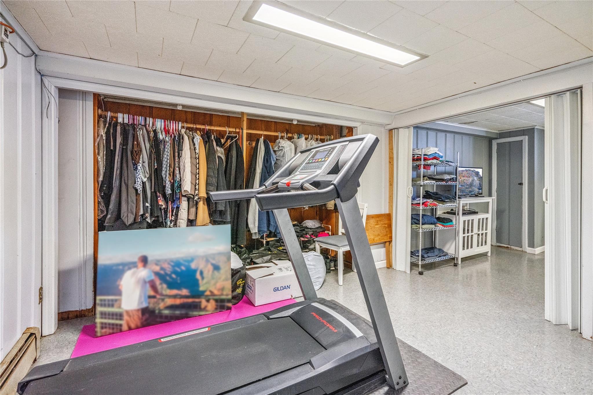 12 Westmoreland Road, Merrick, NY 11566