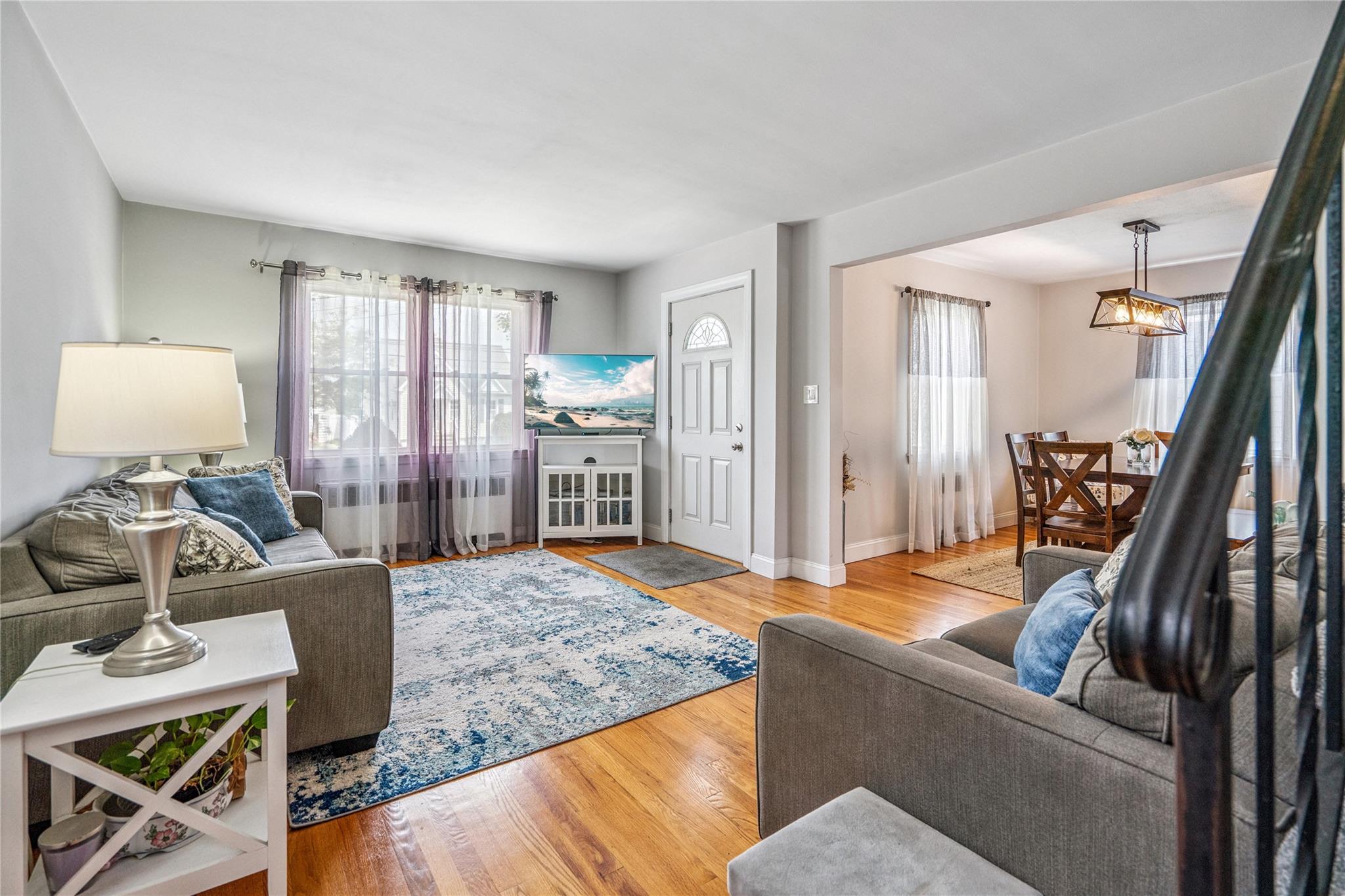 12 Westmoreland Road, Merrick, NY 11566