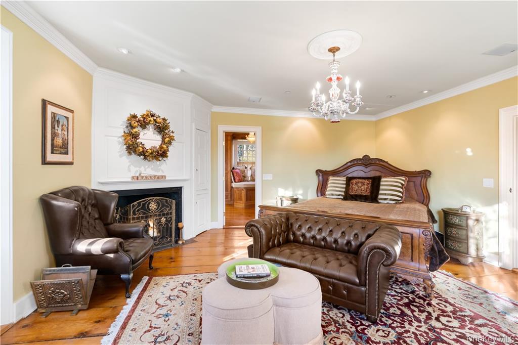 11 Brown Road, Pleasant Valley, NY 12569