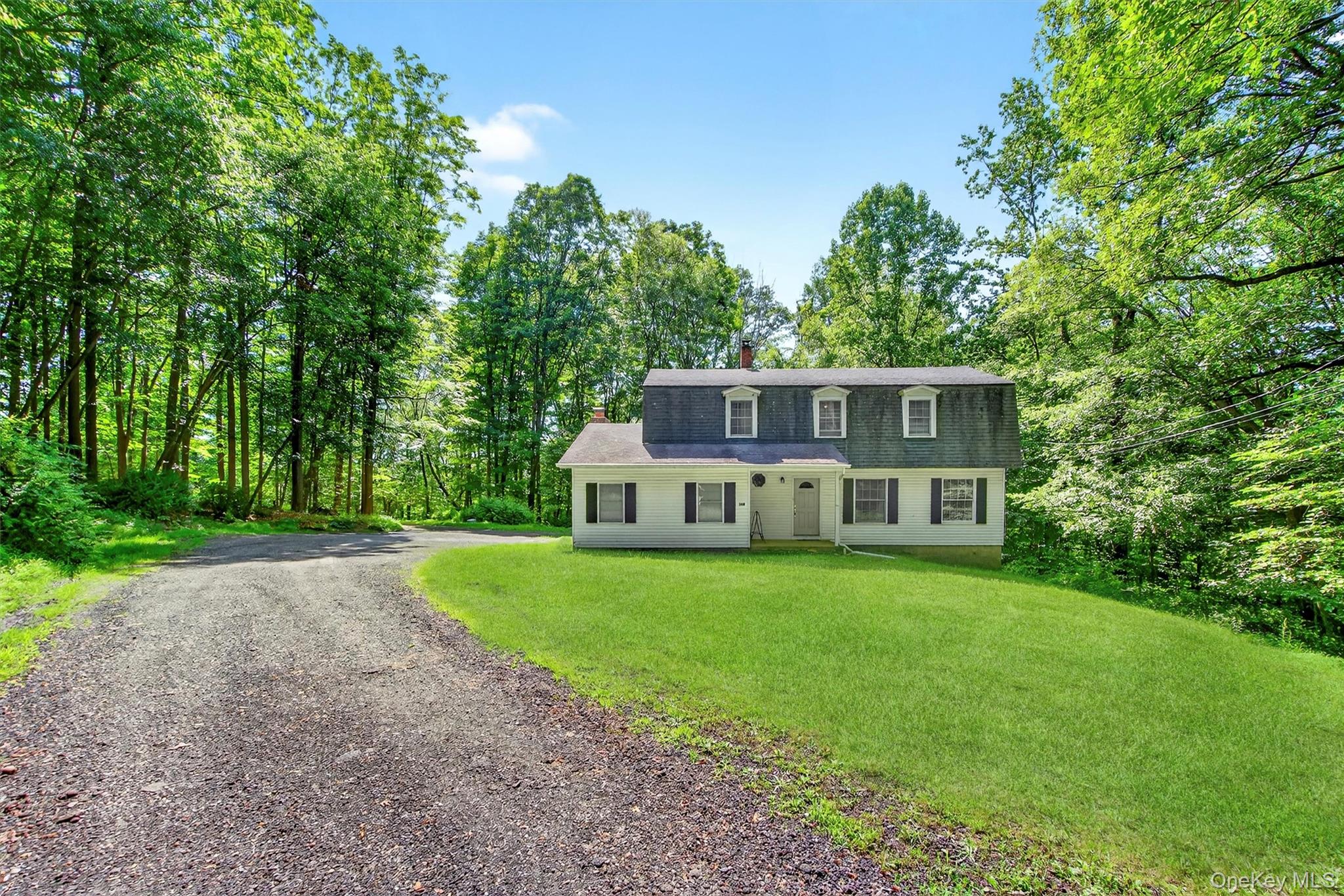 300 Estrada Road, Central Valley, NY 10917