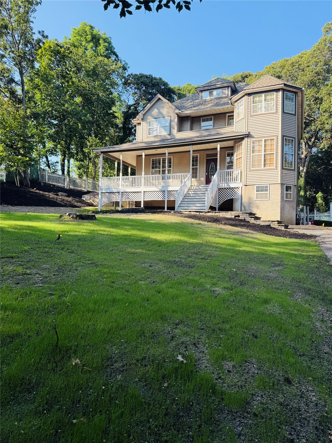 23 Salem Drive, Stony Brook, NY 11790