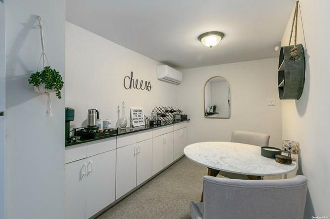 250 N Rutherford Avenue, Massapequa, NY 11758