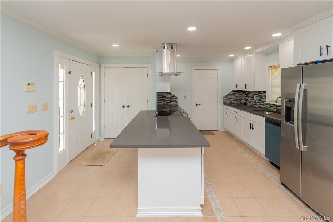 11 Stage Coach Road, Warwick, NY 10990