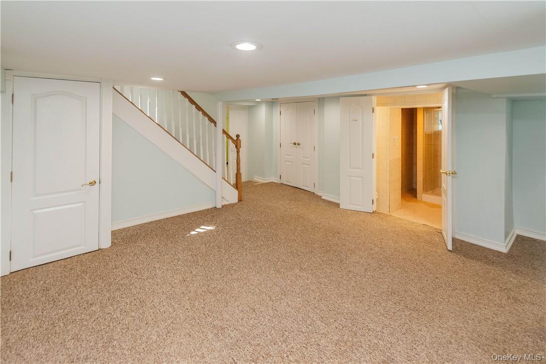 11 Stage Coach Road, Warwick, NY 10990