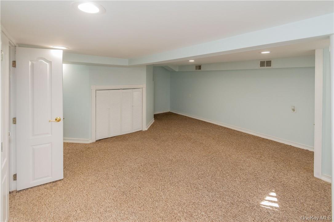 11 Stage Coach Road, Warwick, NY 10990