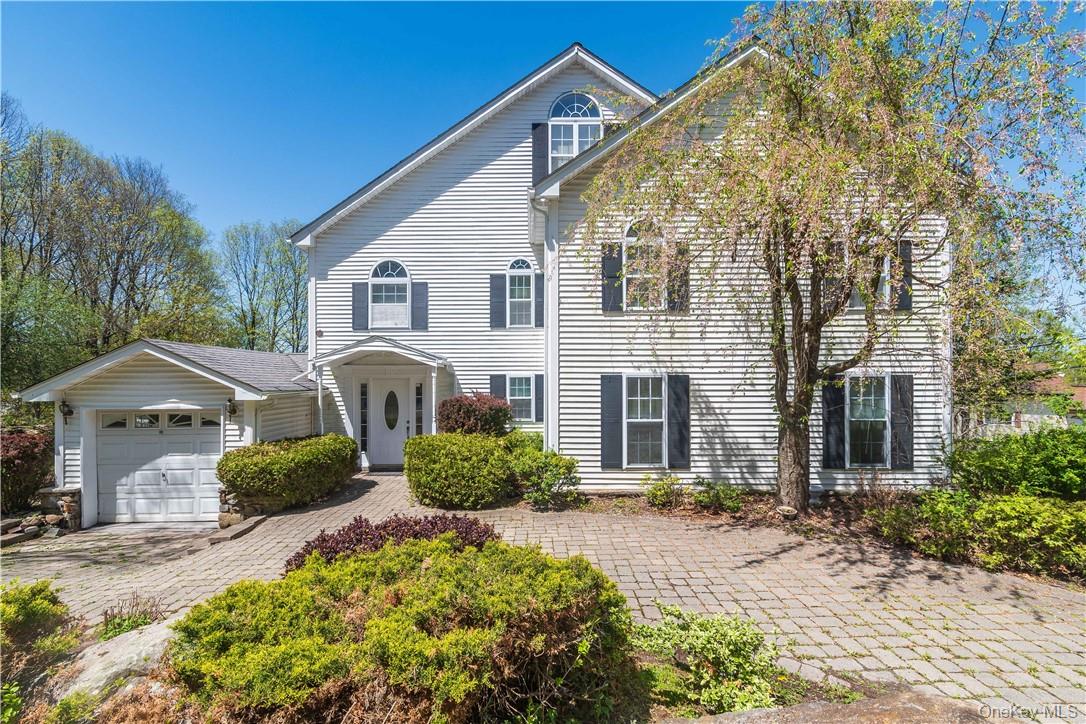 11 Stage Coach Road, Warwick, NY 10990