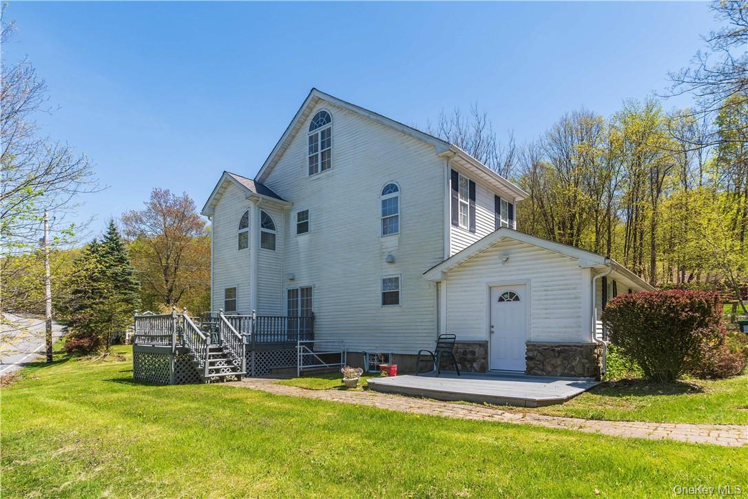 11 Stage Coach Road, Warwick, NY 10990