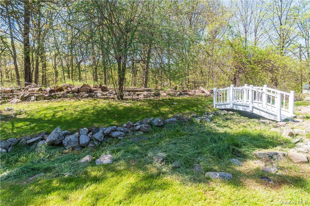 11 Stage Coach Road, Warwick, NY 10990