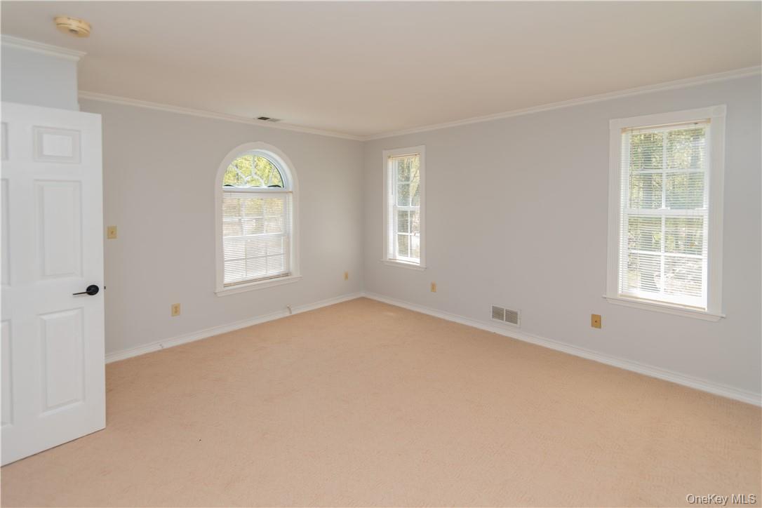 11 Stage Coach Road, Warwick, NY 10990