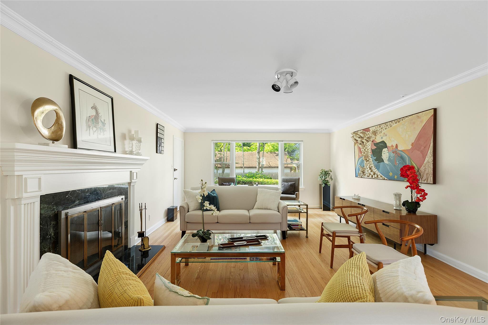 107 California Avenue, Freeport, NY 11520