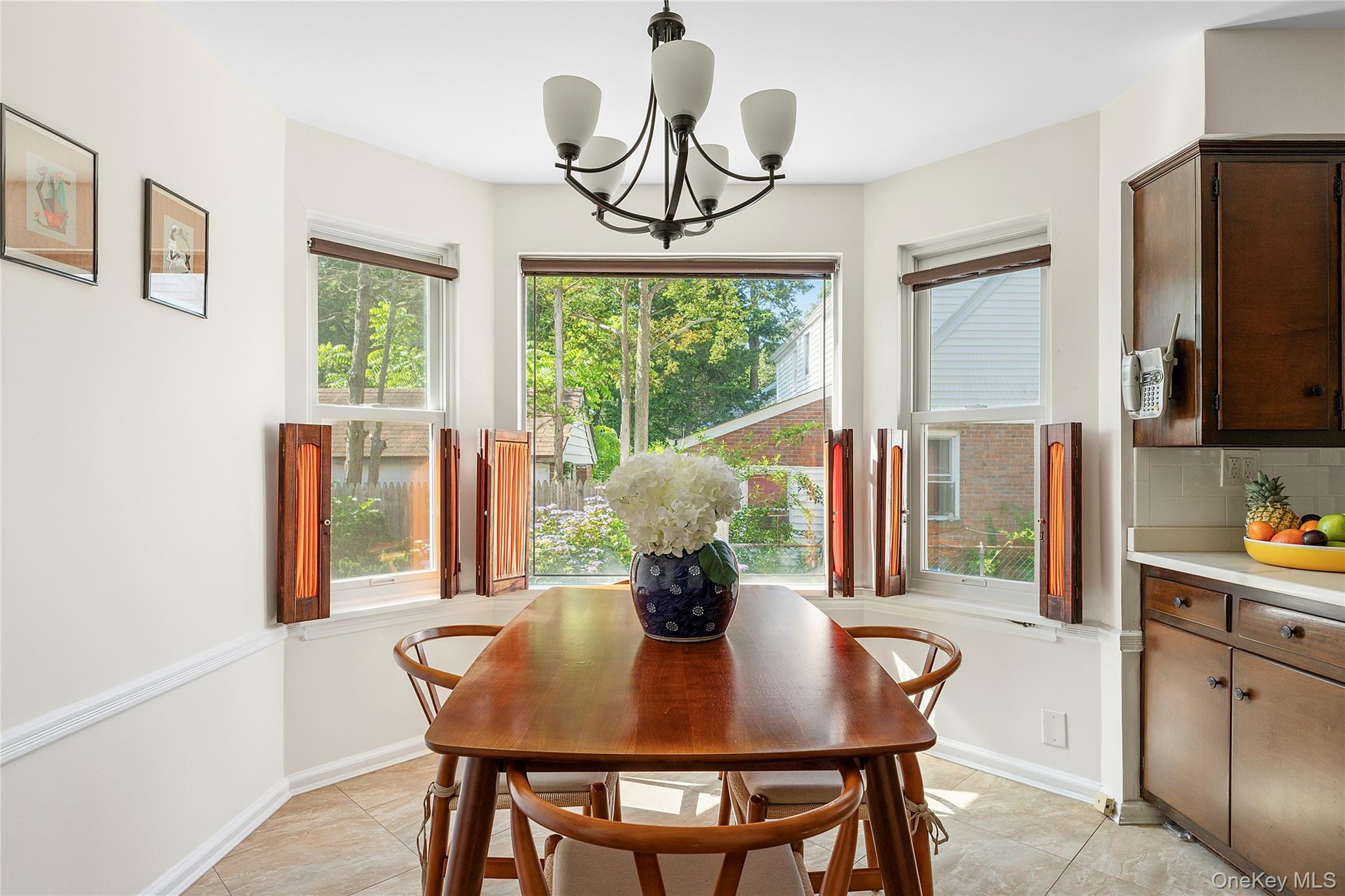 107 California Avenue, Freeport, NY 11520