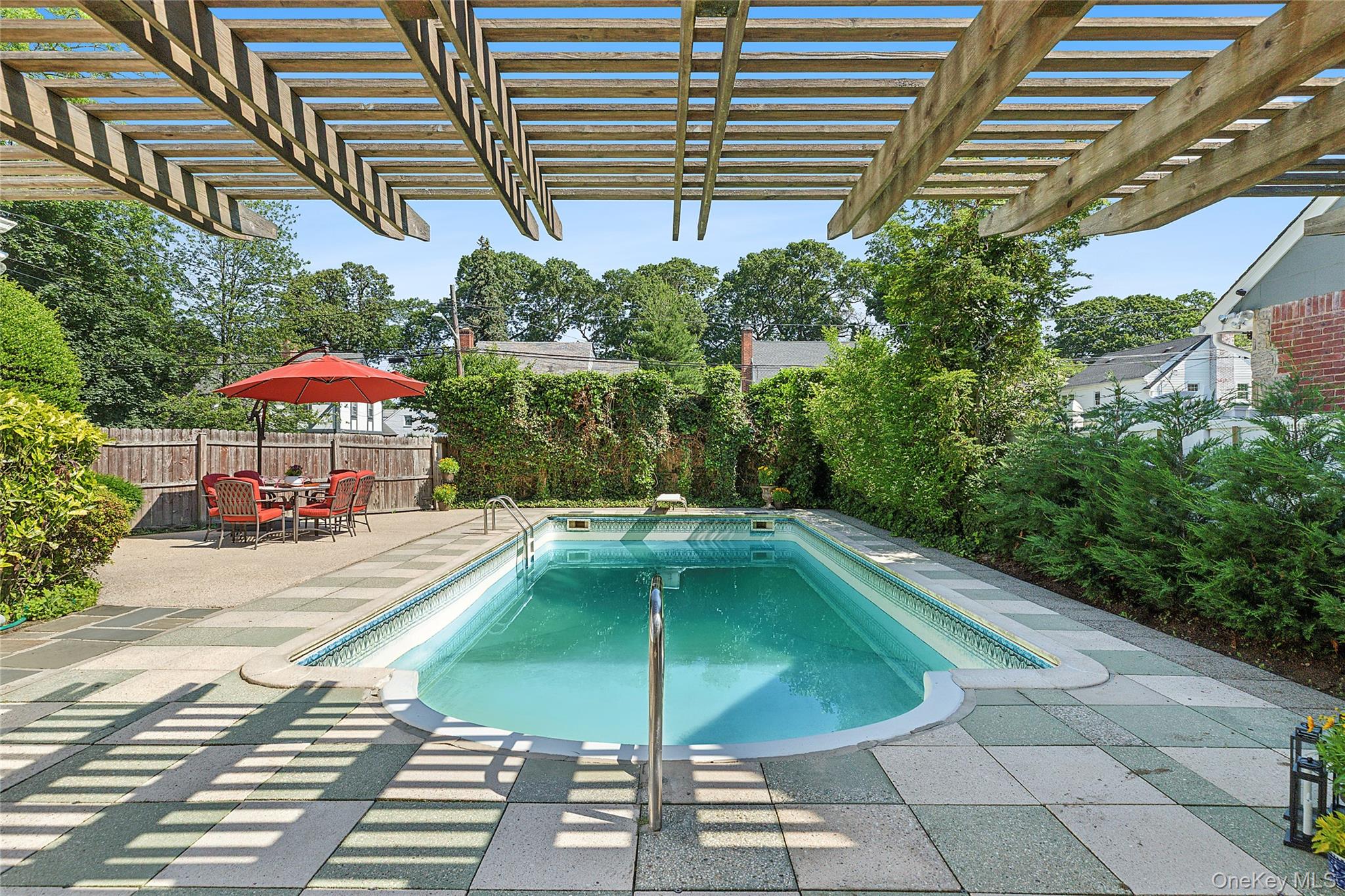 107 California Avenue, Freeport, NY 11520