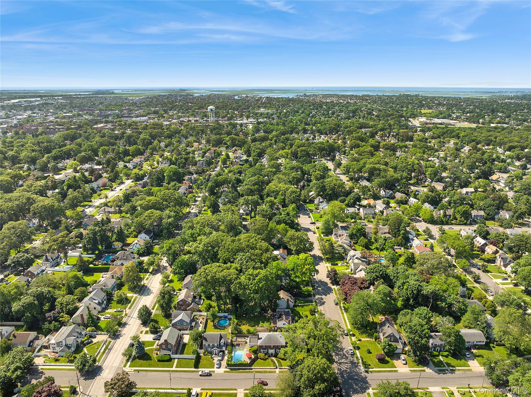 107 California Avenue, Freeport, NY 11520