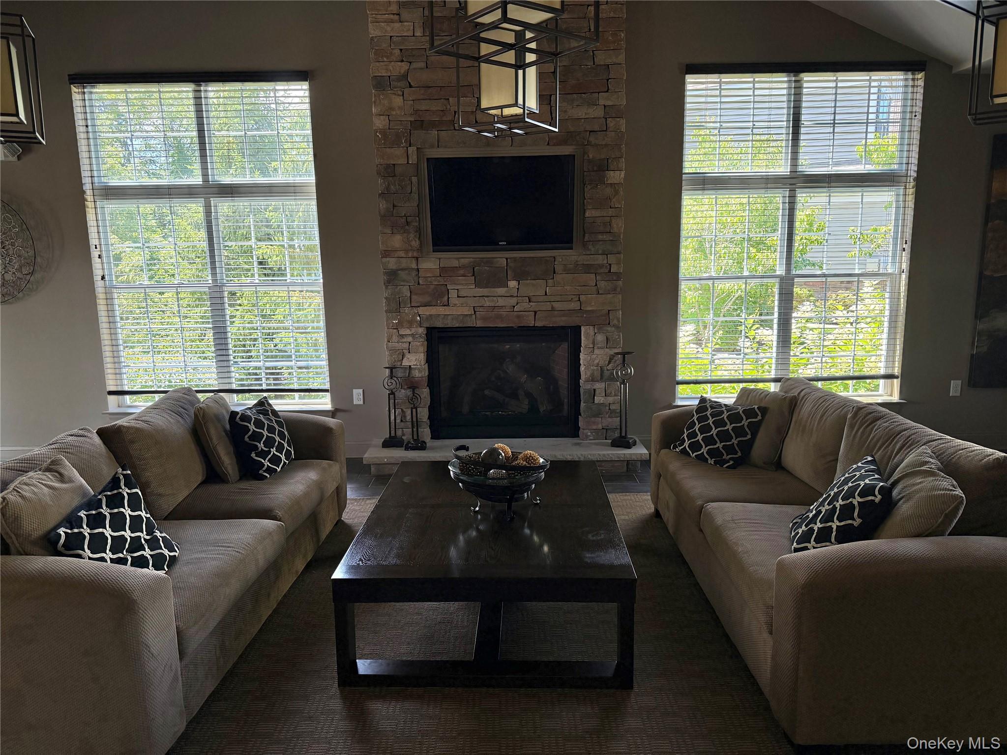 18 Pritchard Court, Fishkill, NY 12524