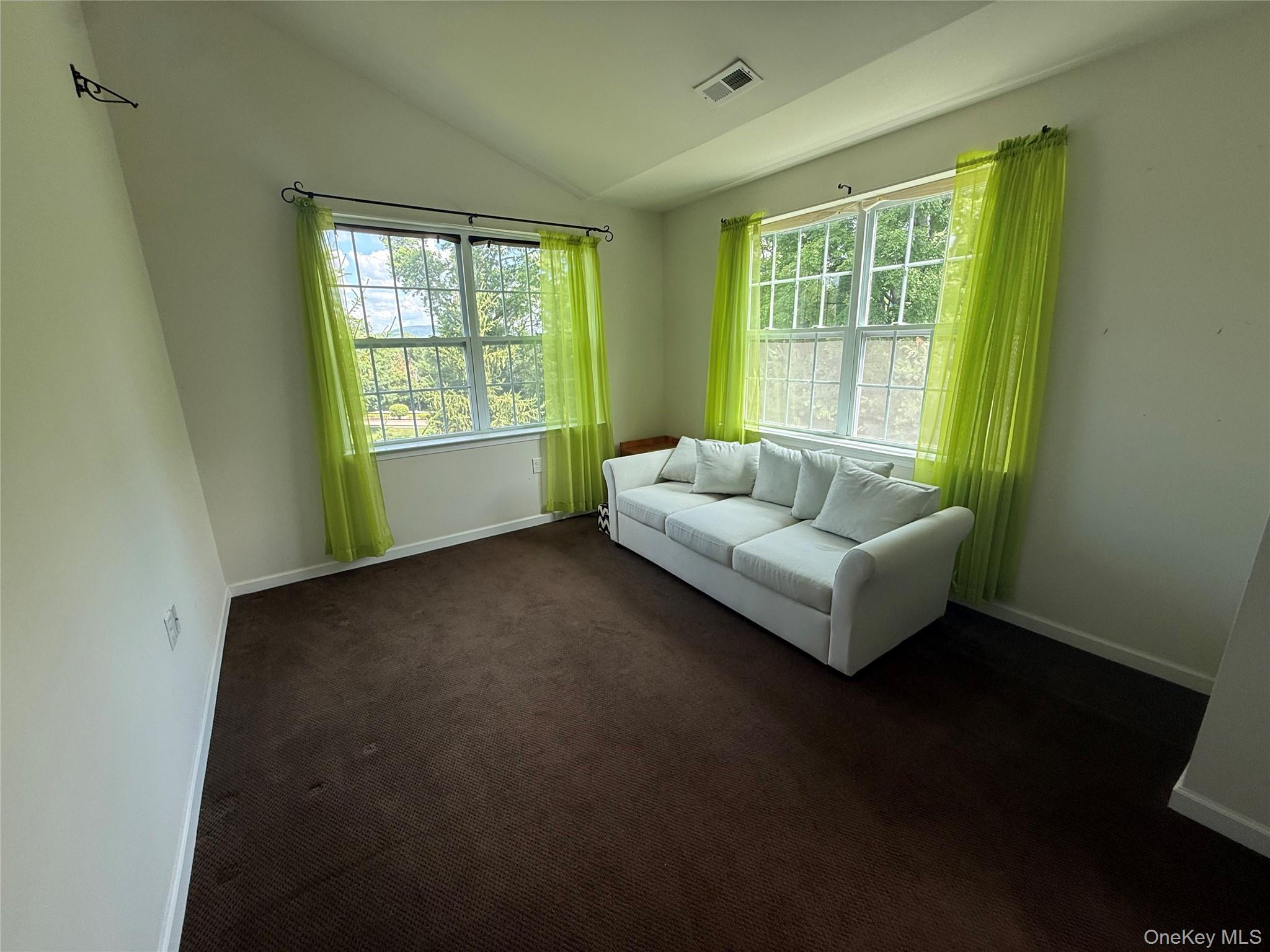 18 Pritchard Court, Fishkill, NY 12524