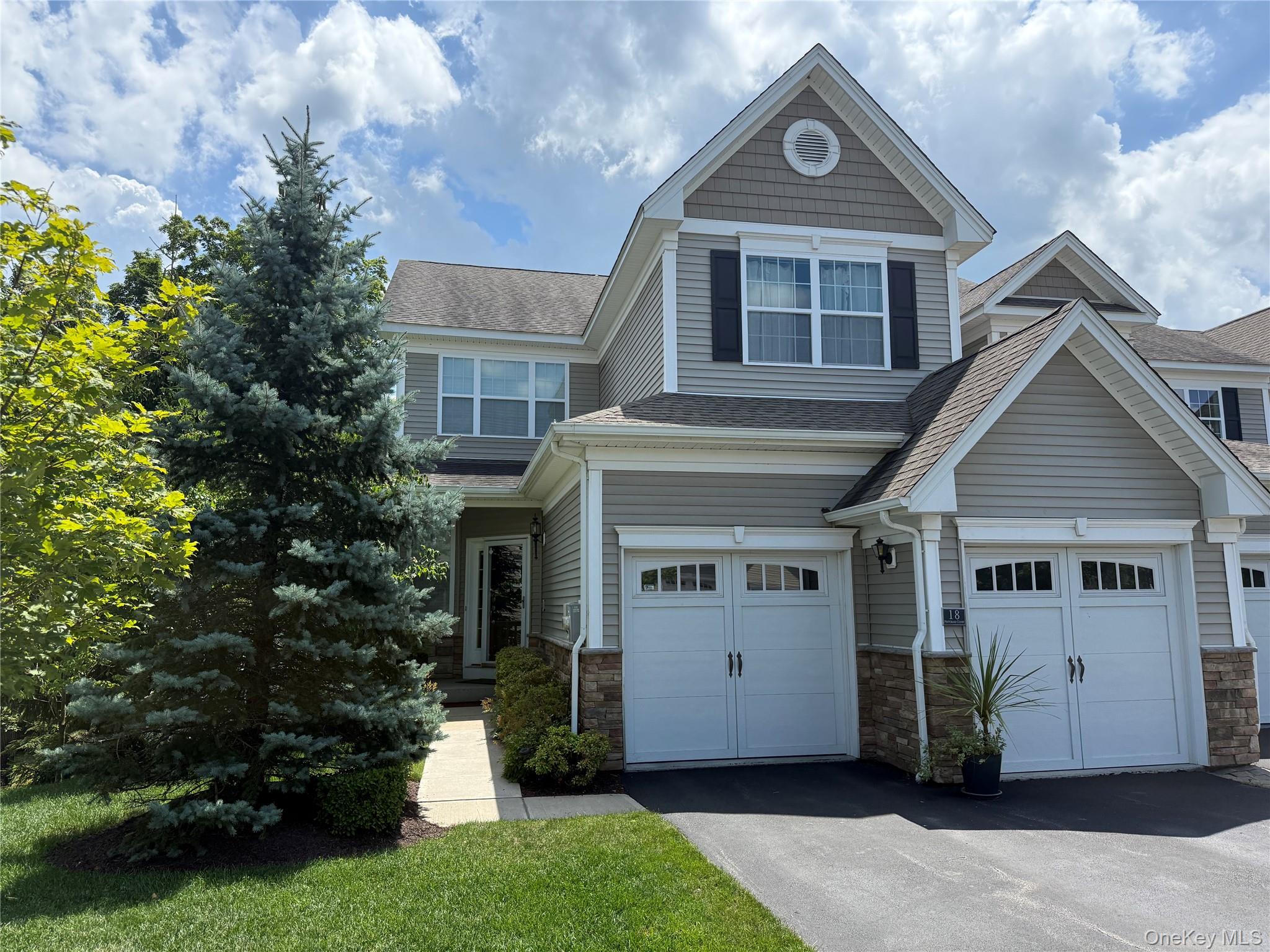 18 Pritchard Court, Fishkill, NY 12524