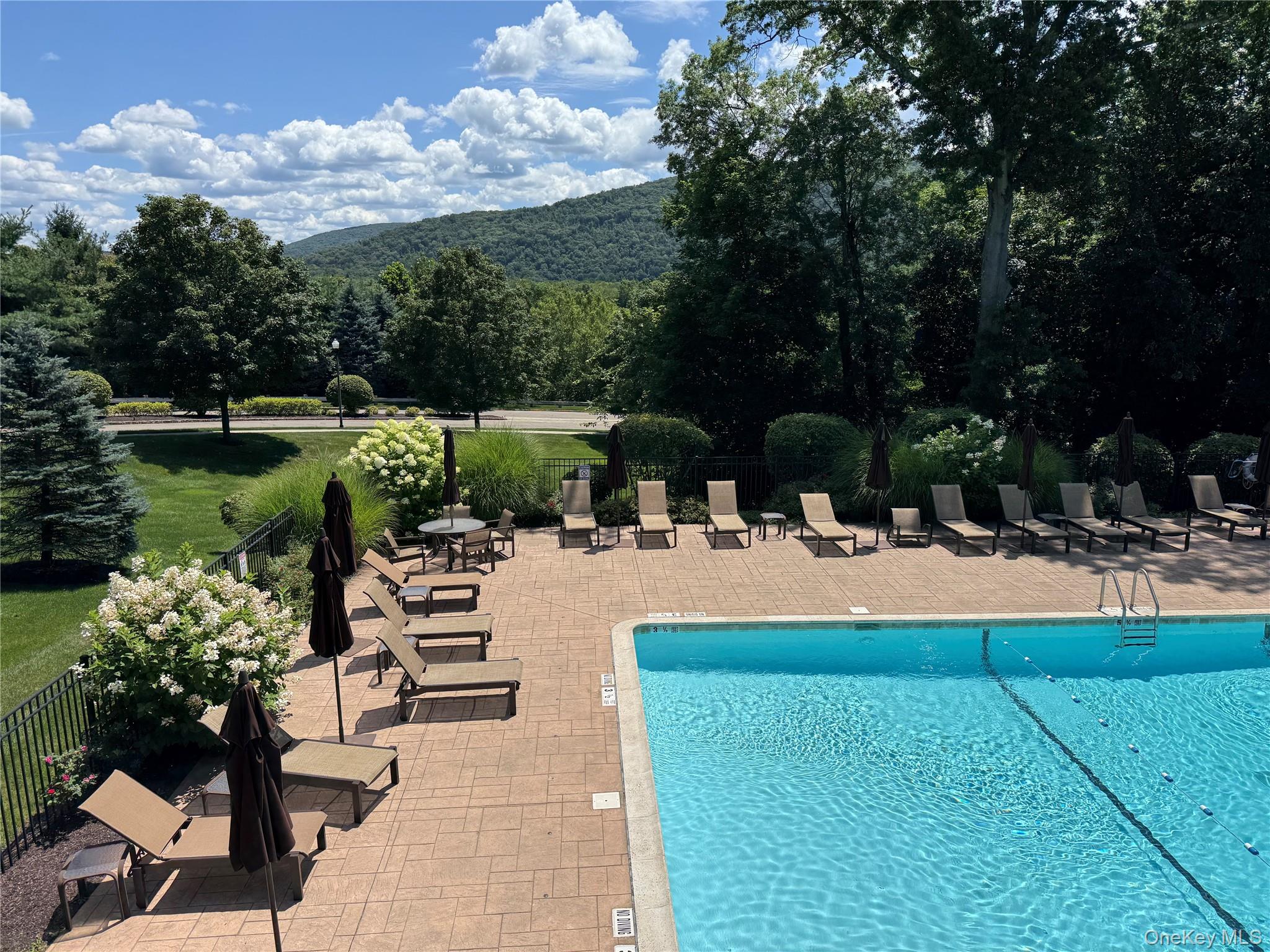 18 Pritchard Court, Fishkill, NY 12524