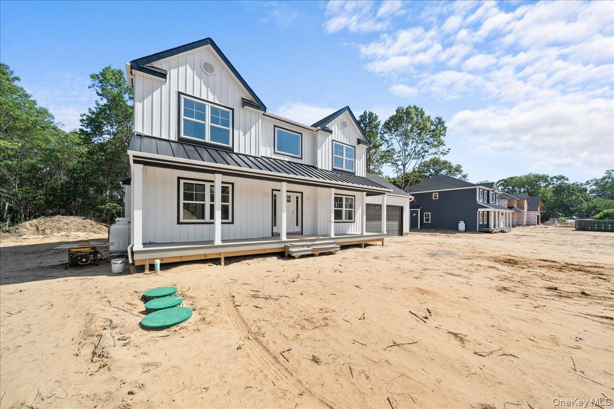 10 Fourth Avenue, Centereach, NY 11720